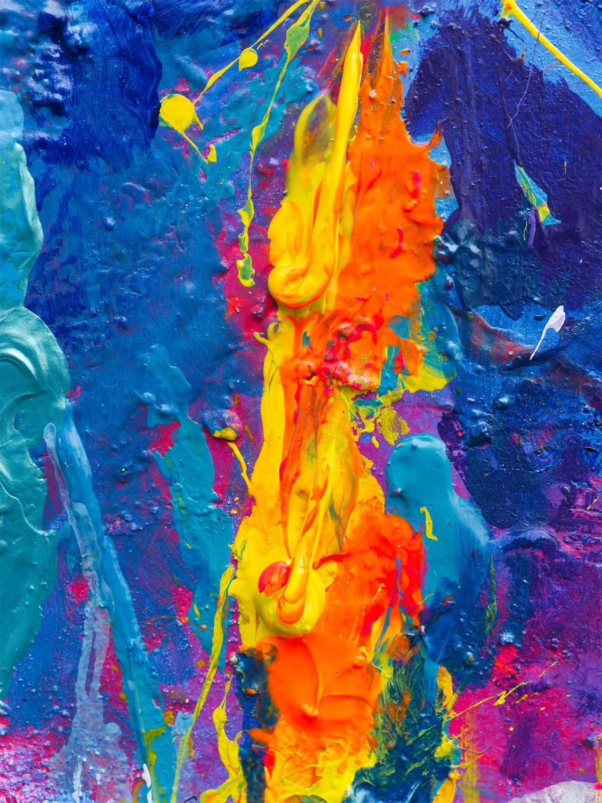 Creation of a new world on the edge of chaos_4171459s