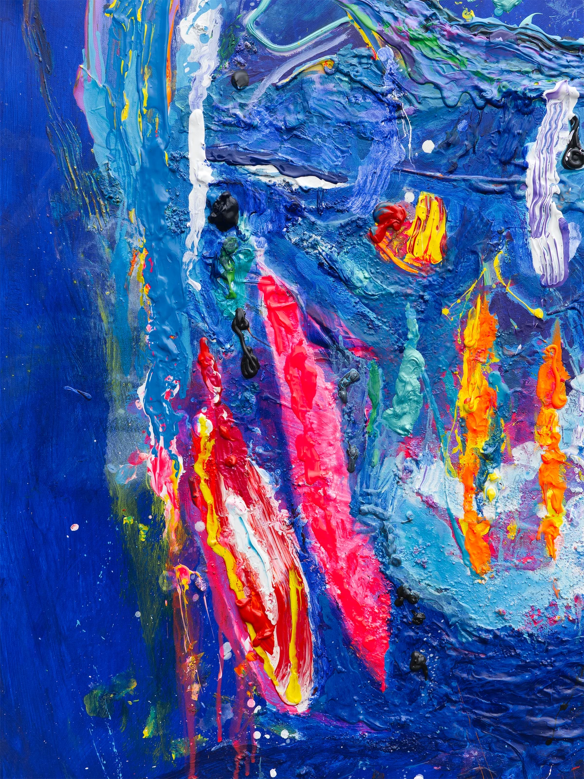 Creation of a new world on the edge of chaos_4171464s
