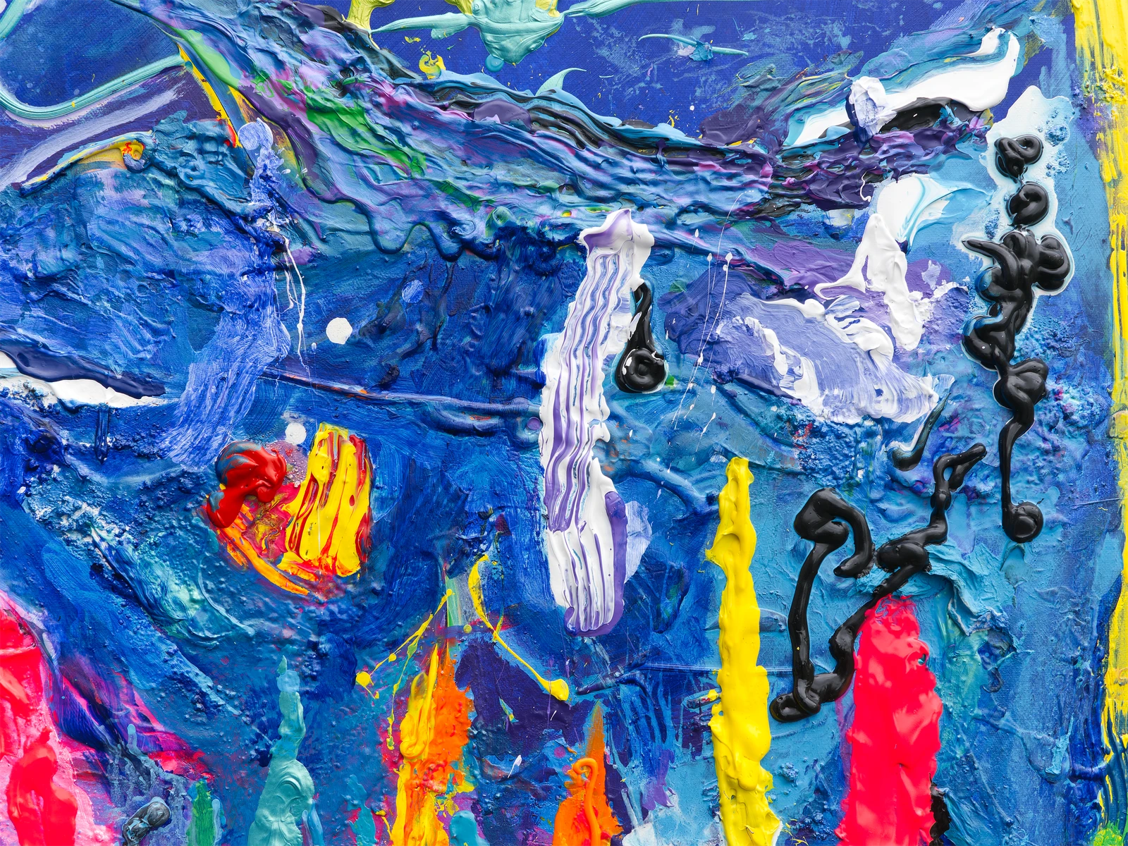 Creation of a new world on the edge of chaos_4171466s