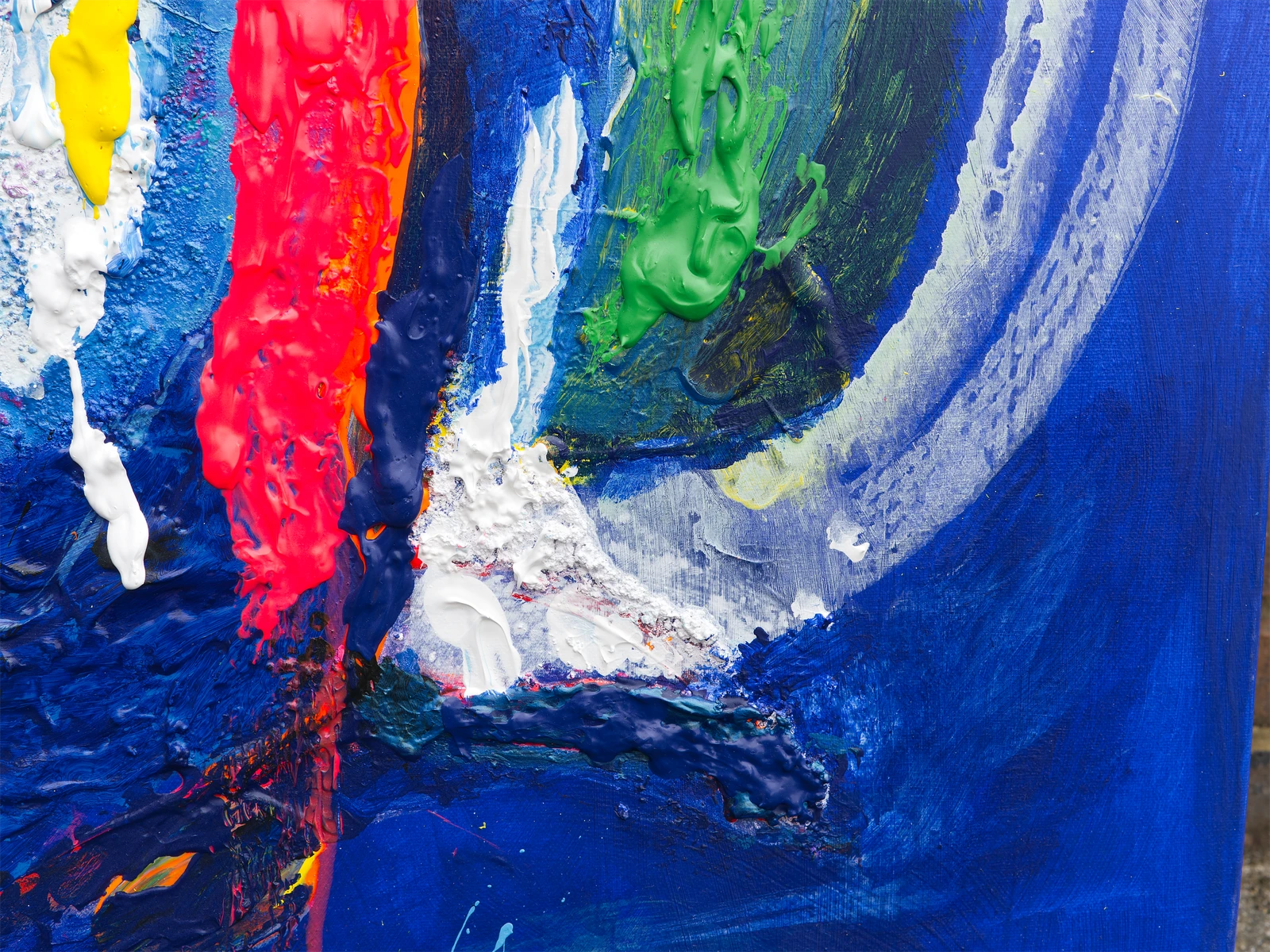Creation of a new world on the edge of chaos_4171485s